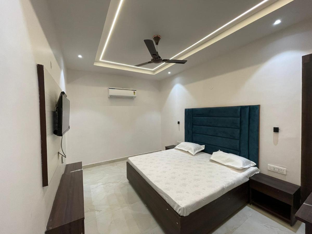 Bed and Breakfast The Bubbles Amritsar Exterior foto