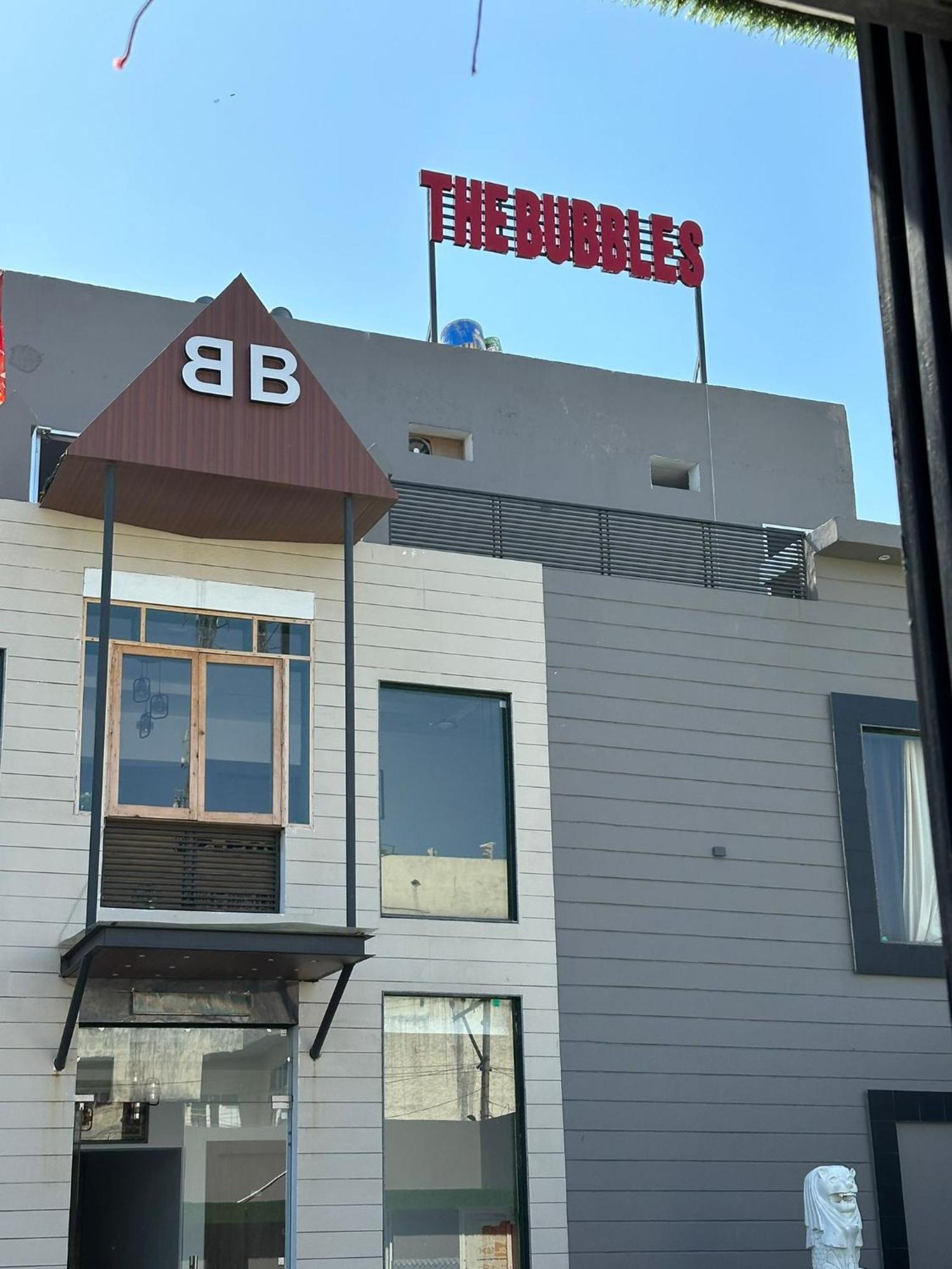 Bed and Breakfast The Bubbles Amritsar Exterior foto